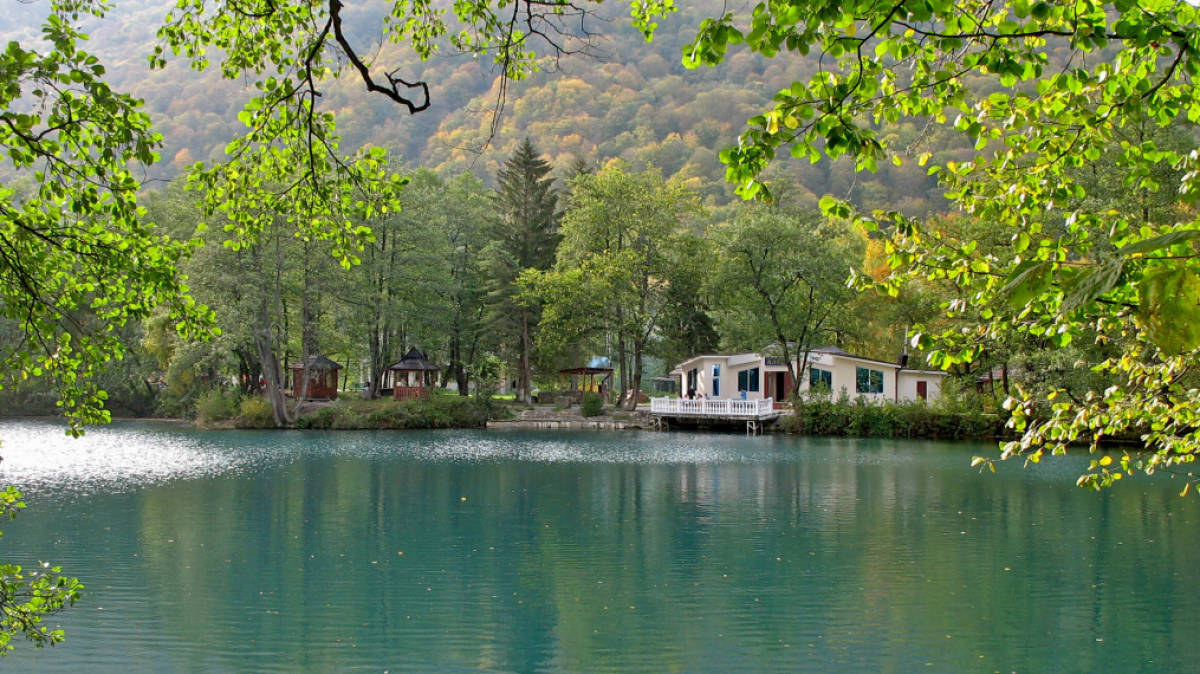 Голубые озёра. Фото: Иванова Татьяна, commons.wikimedia.org