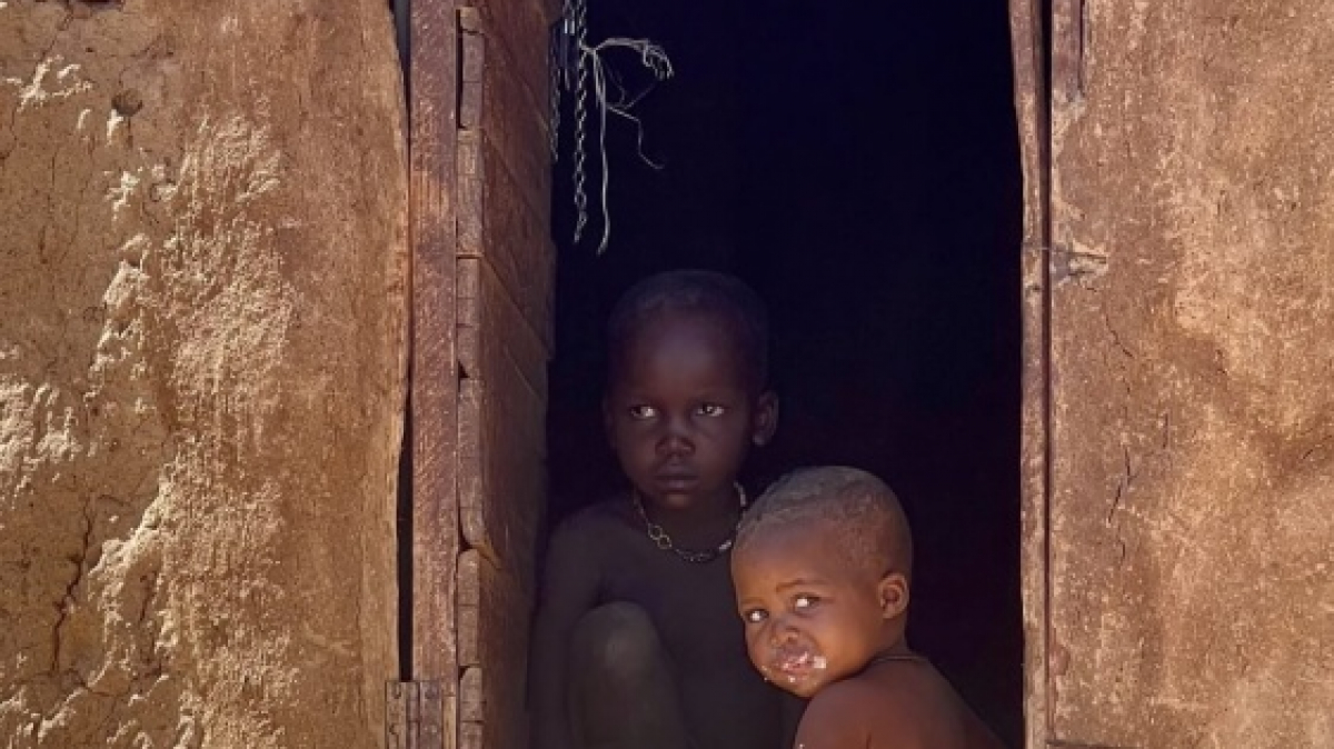 Дети племени Химба. Фото: наш гид Алексей Шорец